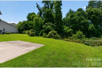 3323 Mortemer Lane, Charlotte, NC 28262 - Photo 31