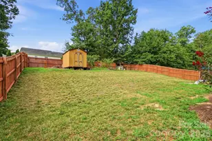 304 E Florida Ave, Bessemer City, NC 28016 - Photo 37