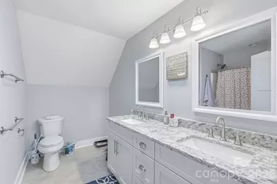 304 E Florida Avenue, Bessemer City, NC 28016 - Photo 27
