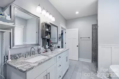 304 E Florida Avenue, Bessemer City, NC 28016 - Photo 21