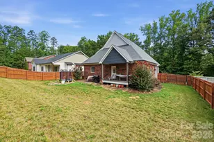 304 E Florida Ave, Bessemer City, NC 28016 - Photo 35