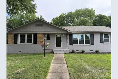 2917 Dalecrest Drive, Charlotte, NC 28269 - Photo 1