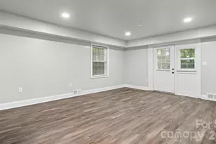 7515 Shady Ln, Charlotte, NC 28215 - Photo 23