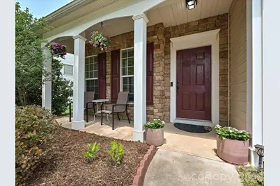 2505 Mullis Lane, Matthews, NC 28105 - Photo 3