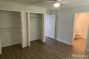 3122 Periwinkle Ct, Charlotte, NC 28269 - Photo 11