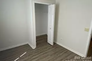 3122 Periwinkle Ct, Charlotte, NC 28269 - Photo 17