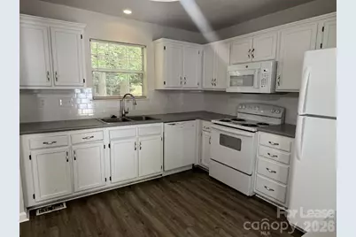 3122 Periwinkle Court, Charlotte, NC 28269 - Photo 7