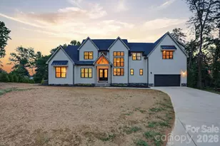 301 Spanish Oak Ln, Gastonia, NC 28056 - Photo 3