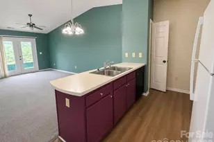 31 Mint Lake Ct W, Franklin, NC 28734 - Photo 3