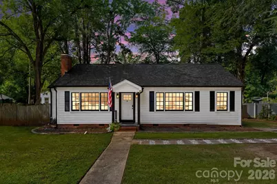 350 Jefferson Street E, York, SC 29745 - Photo 1