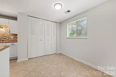 7319 Shadowlake Drive, Charlotte, NC 28226 - Photo 15