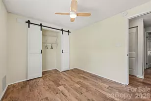 7319 Shadowlake Dr, Charlotte, NC 28226 - Photo 17