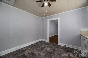214 23rd St NW, Hickory, NC 28601 - Photo 11
