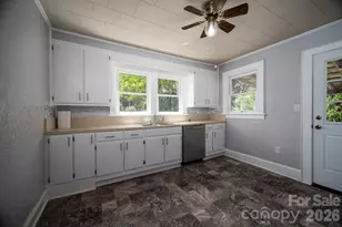 214 23rd St NW, Hickory, NC 28601 - Photo 15