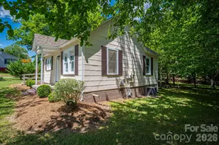 214 23rd St NW, Hickory, NC 28601 - Photo 19