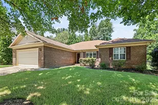 207 Edenshire Ct, Indian Trail, NC 28079 - Photo 3