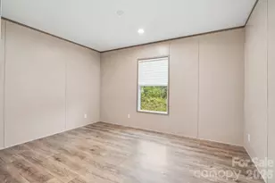 526 Cane River School Rd, Burnsville, NC 28714 - Photo 19