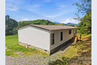 526 Cane River School Road, Burnsville, NC 28714 - Photo 5