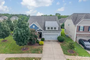 7405 Hamilton Bridge Rd, Charlotte, NC 28278 - Photo 1