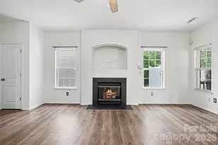 11364 Heritage Green Dr, Cornelius, NC 28031 - Photo 5