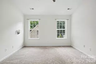 11364 Heritage Green Dr, Cornelius, NC 28031 - Photo 17