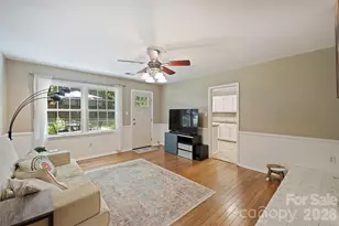 9301 Hinson Dr, Matthews, NC 28105 - Photo 23