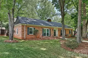 9301 Hinson Dr, Matthews, NC 28105 - Photo 3