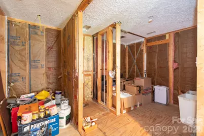 15224 Thomas Road, Charlotte, NC 28278 - Photo 21