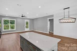 68 Point Hope Ln, Hendersonville, NC 28792 - Photo 37