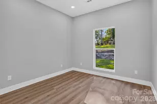 68 Point Hope Ln, Hendersonville, NC 28792 - Photo 21