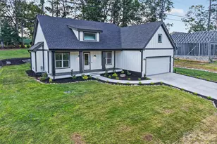 68 Point Hope Ln, Hendersonville, NC 28792 - Photo 3