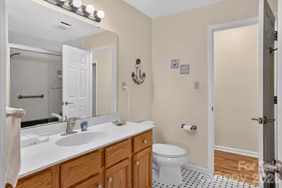 227 Sean Way, Hendersonville, NC 28792 - Photo 15