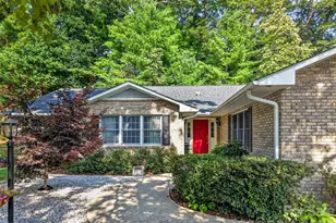 227 Sean Way, Hendersonville, NC 28792 - Photo 3