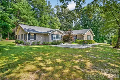 227 Sean Way, Hendersonville, NC 28792 - Photo 1