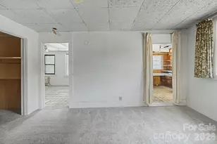 114 Old State 10 Rd, Black Mountain, NC 28711 - Photo 13