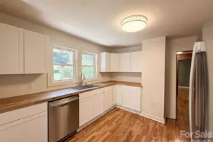 331 Probart St, Brevard, NC 28712 - Photo 15