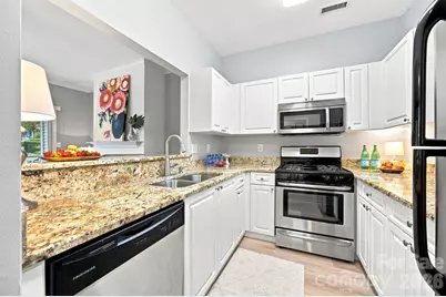 18731 Silver Quay Drive, Cornelius, NC 28031 - Photo 11