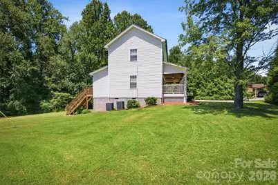 805 Bannon Place SW, Lenoir, NC 28645 - Photo 31