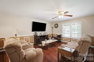 805 Bannon Pl SW, Lenoir, NC 28645 - Photo 7