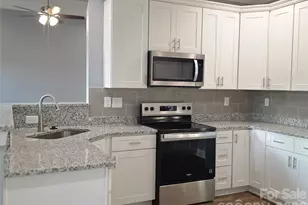 5517 Harvest Hills Rd, Bessemer City, NC 28016 - Photo 5