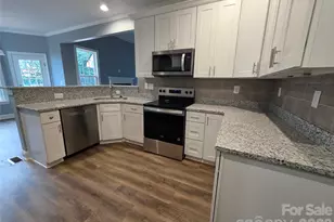 5517 Harvest Hills Rd, Bessemer City, NC 28016 - Photo 13
