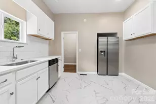 607 Lee Ave, Wadesboro, NC 28170 - Photo 5