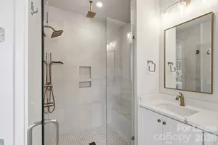 2428 Runnymede Ln, Charlotte, NC 28209 - Photo 31