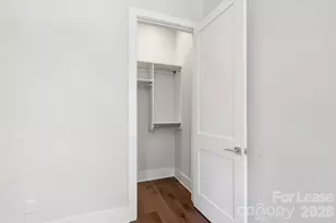 2428 Runnymede Ln, Charlotte, NC 28209 - Photo 9