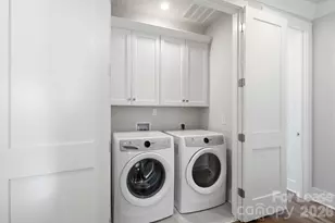 2428 Runnymede Ln, Charlotte, NC 28209 - Photo 25