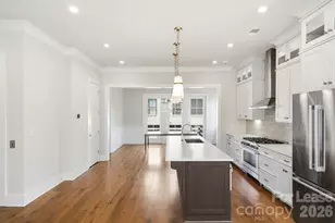 2428 Runnymede Ln, Charlotte, NC 28209 - Photo 13