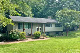 267 25th Ave NW, Hickory, NC 28601 - Photo 1