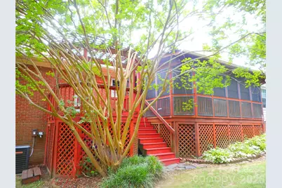 1330 E Barden Road, Charlotte, NC 28226 - Photo 11