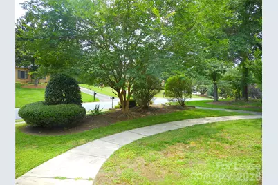 1330 E Barden Road, Charlotte, NC 28226 - Photo 27