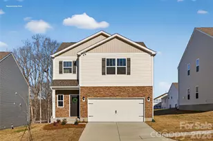 1445 7th St Dr NE, Hickory, NC 28601 - Photo 1